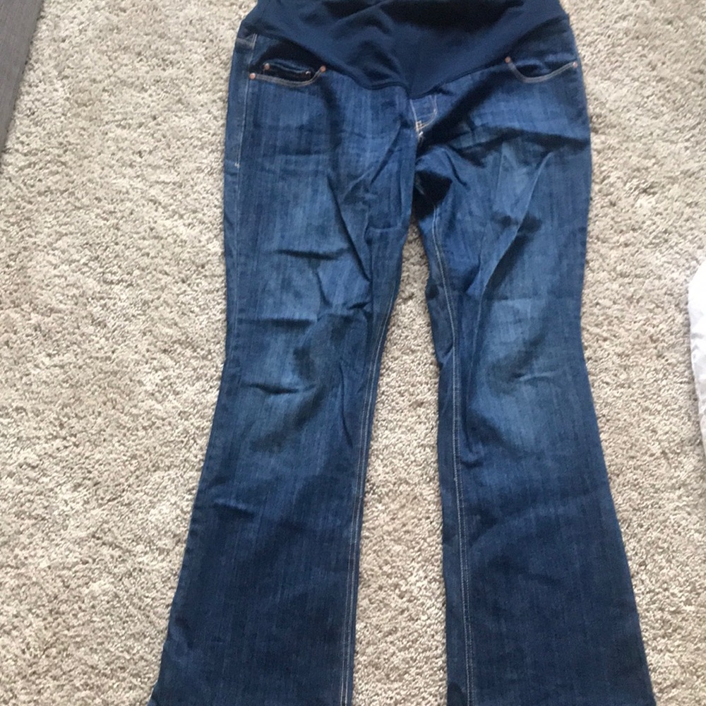 Old navy maternity jeans